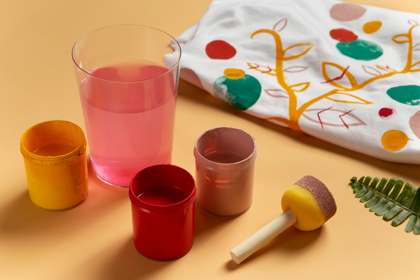 环保染料可持续制造-01